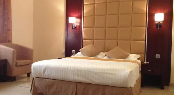 فندق رينيو دبي