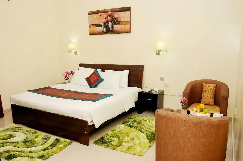 فندق رينيو دبي 3*,  الإمارات العربية المتحدة